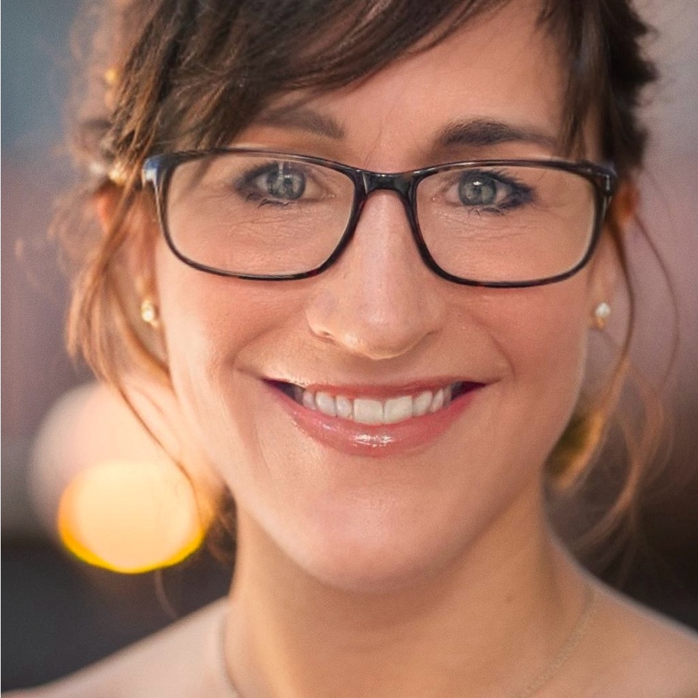 Meet your Posher, Carly